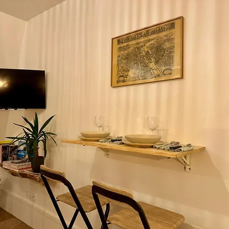 Les Toits De פריז